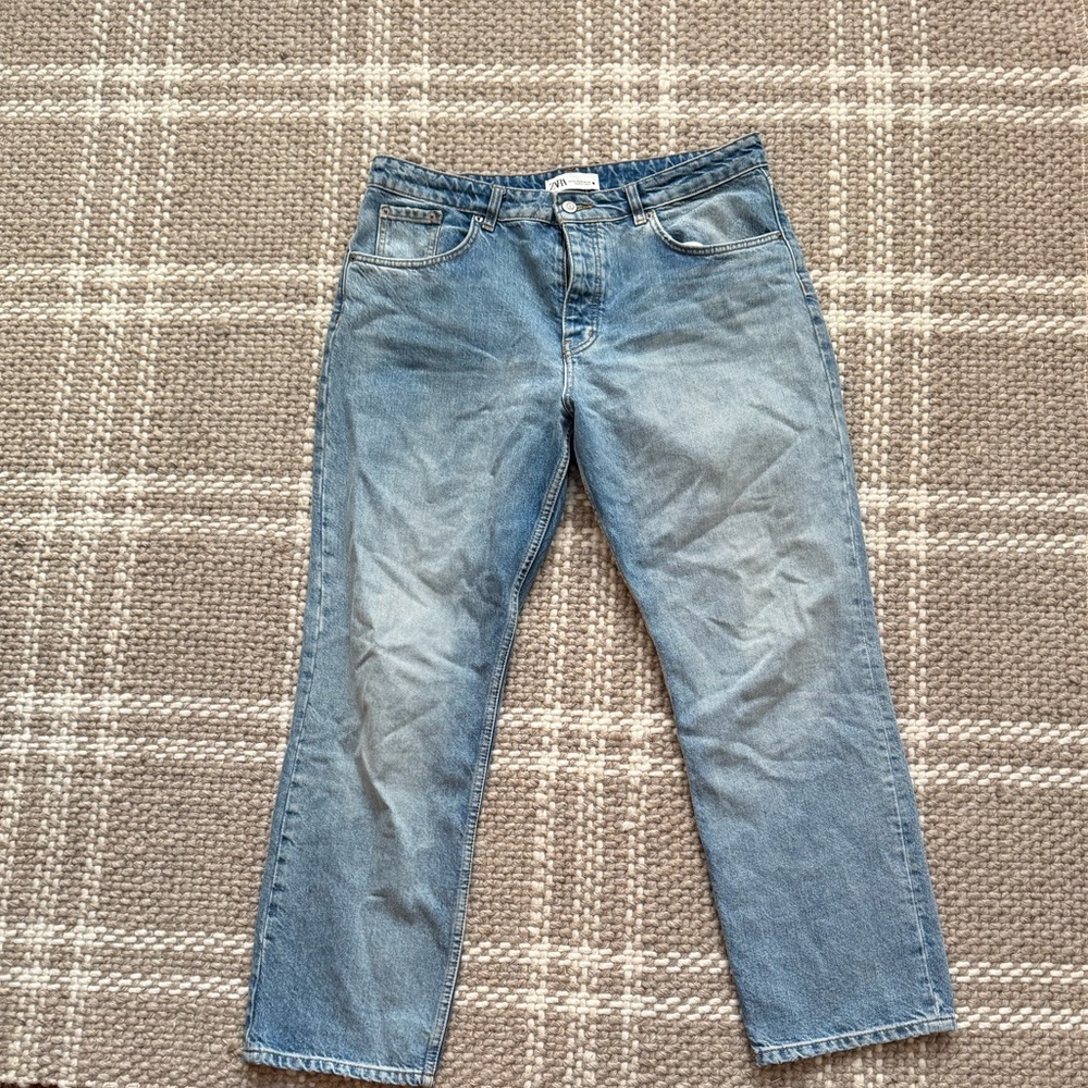 Zara straight leg jeans 32